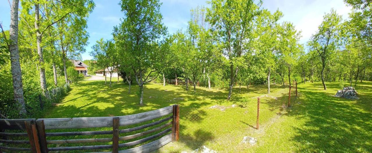 Apartman Marica Rakovica Exteriör bild